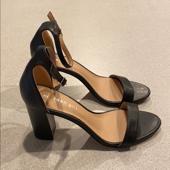 NWOT Black Madden Girl Heels - Picture 3 of 12